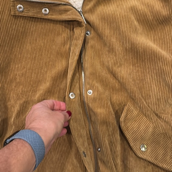 Love Tree Women's Corduroy Hooded Sherpa lined corduroy beige Jacket size small - Picture 3 of 8